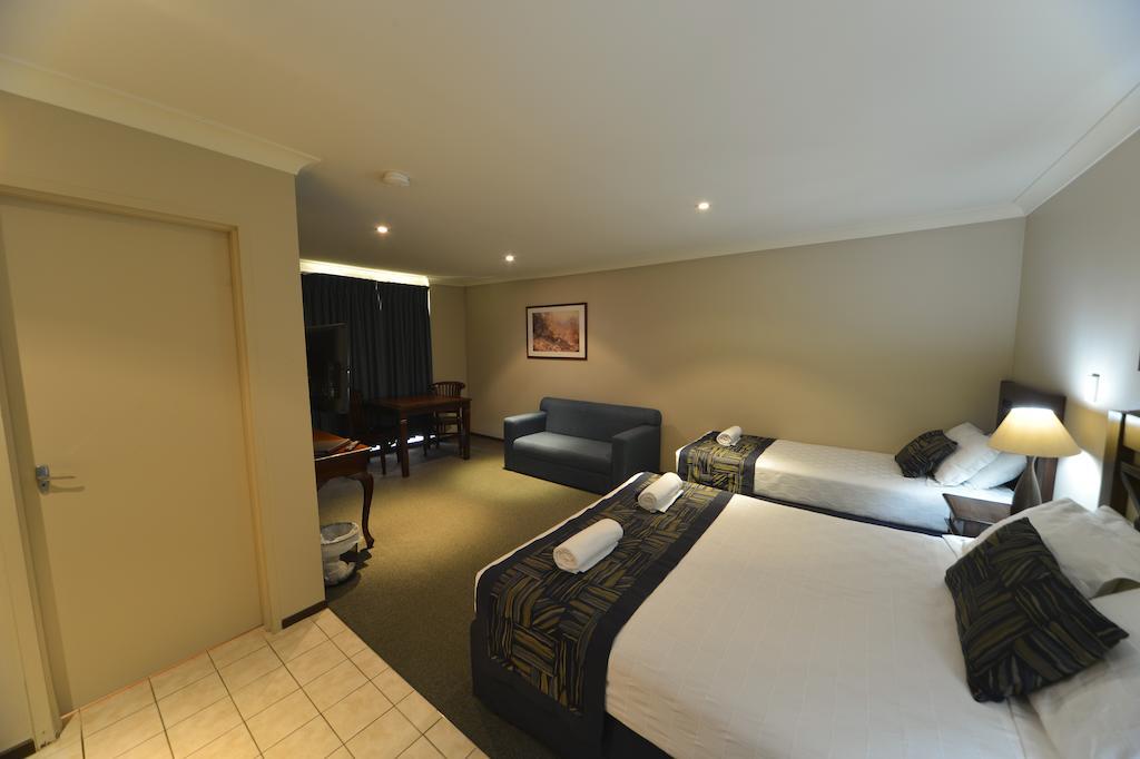 Wattle Grove Motel Perth Esterno foto